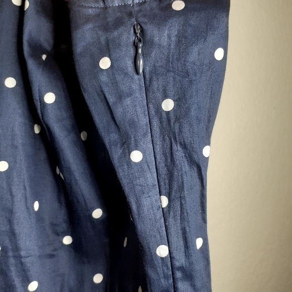 Blue top - Picture 7 of 9